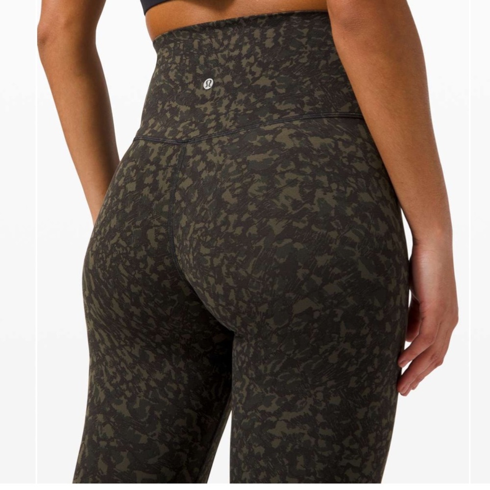 Lululemon Align Pant 28" Wild Thing Camo Dark Olive Multi size 8 - Picture 3 of 9